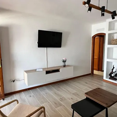 Apartment Malvasia