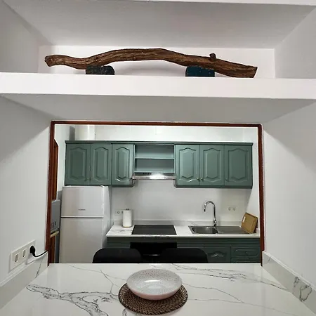 Malvasia Apartment *